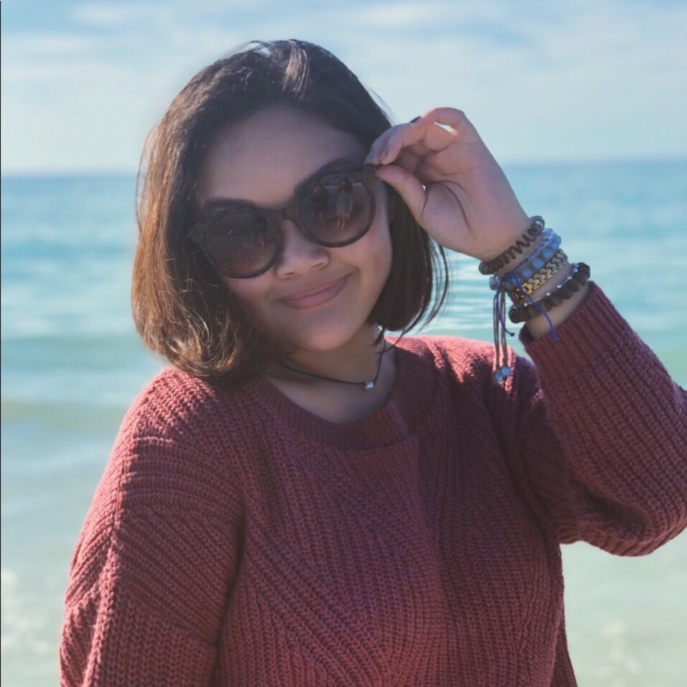 Meet your Posher, Jasmine